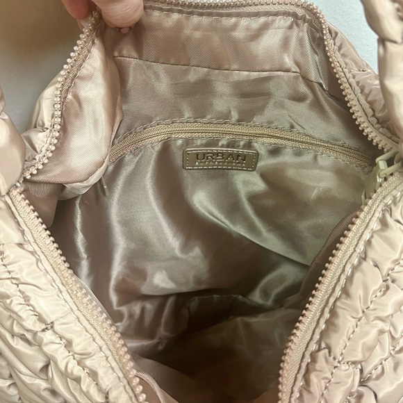 NWOT 🤎 Urban Expressions Winnie Puffer Crossbody Bag - Picture 4 of 4